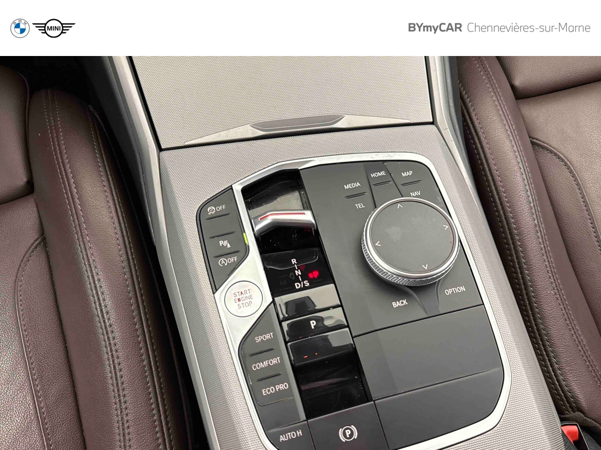 BMW Touring 318i 156 ch BVA8 — photo 25