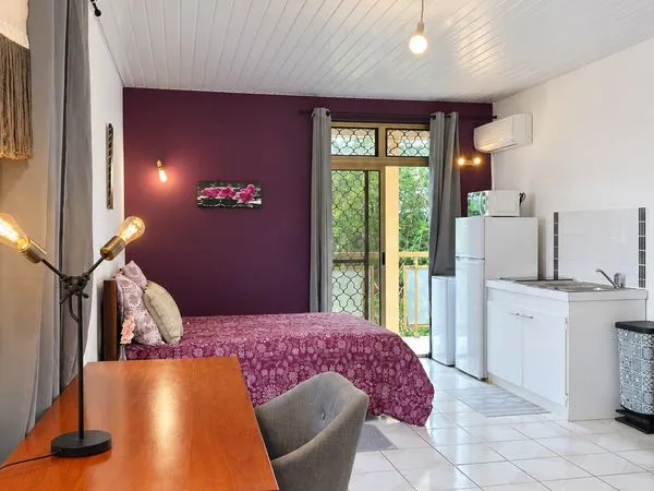 À louer - Studio meublé entièrement équipé - Secteur Cogneau-Larivot