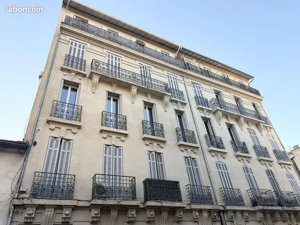 Appartement 4 pièces 77 m²