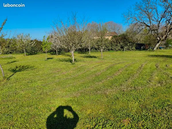 Terrain constructible à archignac