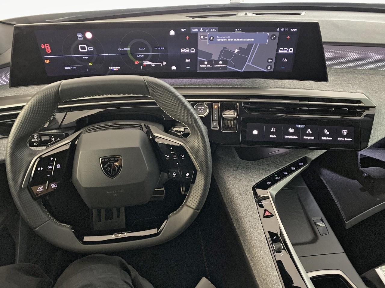 Peugeot 3008 hybrid 145 e-dcs6 gt — photo 15