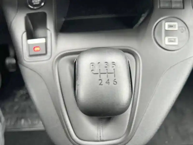 Citroën Berlingo diesel 100 ch m manuelle — photo 14