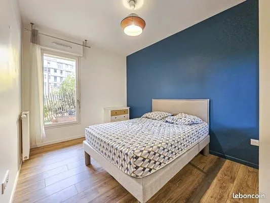 Chambre meublée de 11 m² en colocation - Saint-Denis (93210)