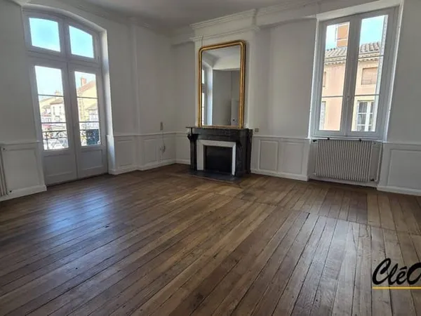 Appartement 6 pièces 155 m²