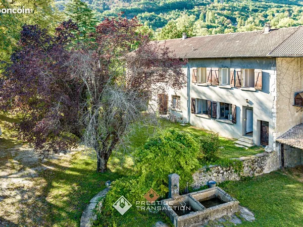 Propriété 13 pièces 350 m²