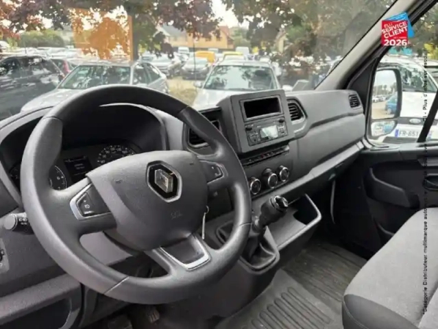 Renault Master fg f3500 l2h2 2.3 blue dci 135ch confort euro6 — photo 30