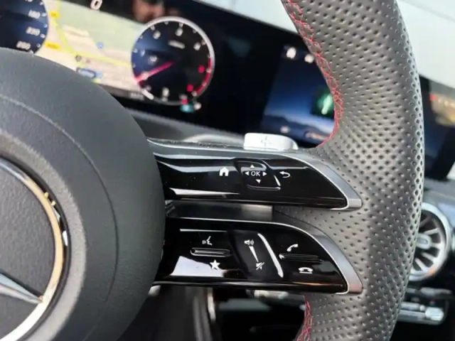 Mercedes Classe A 200 d amg line — photo 18