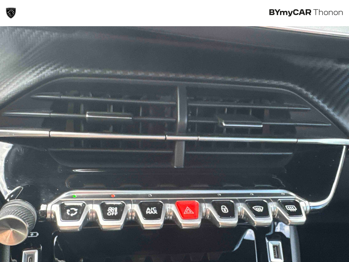 Peugeot 208 PureTech 130 S&amp;S EAT8 — photo 22