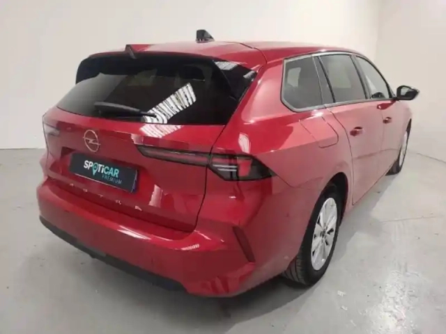 Opel Astra sports tourer 1.2 turbo 130ch bva8 — photo 5