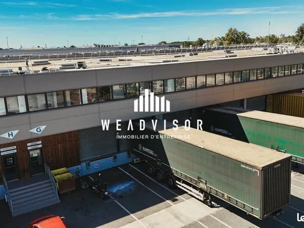 Bureaux 74 m² BRUGES