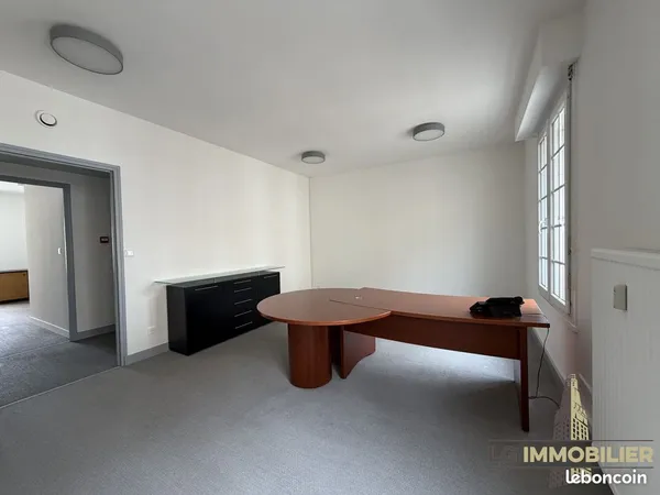 Bureaux 93 m² Amiens