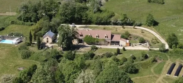 Maison 10 pièces 300 m²