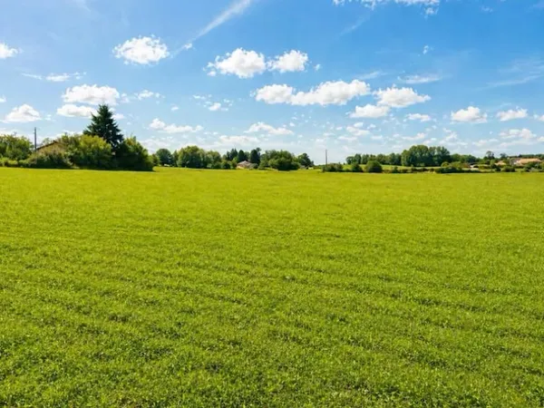 Terrain 1500 m²