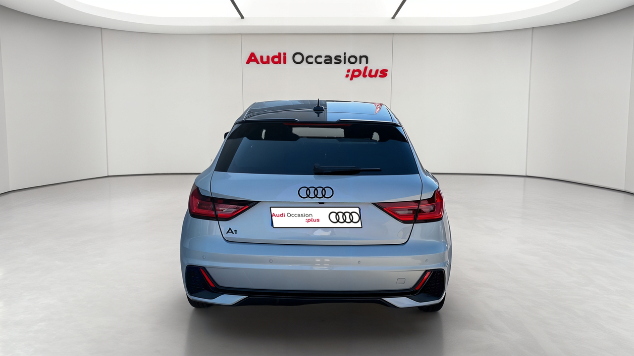 Audi A1 Sportback 30 TFSI 110 ch S tronic 7 — photo 4