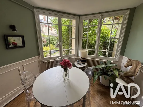 Maison de ville 8 pièces 160 m²