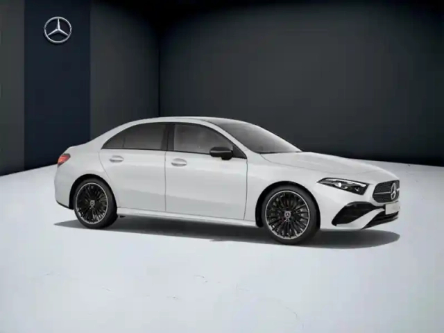 Mercedes Classe A 200 d berline amg line — photo 14