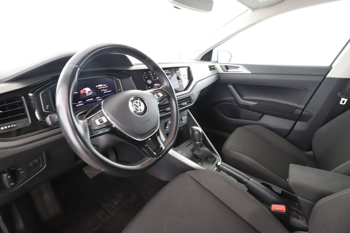 Volkswagen Polo 1.0 TSI Confortline DSG7 — photo 10