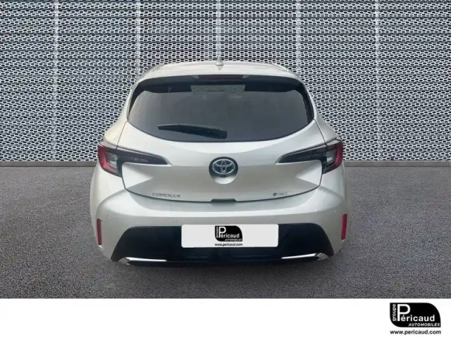 Toyota Corolla hybride 140ch — photo 4