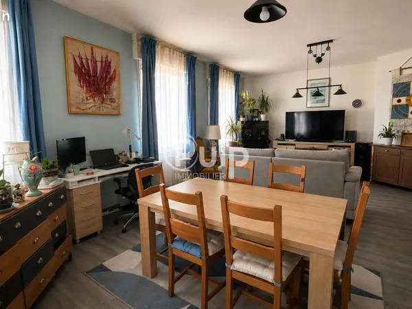 Maison de ville 5 pièces 211 m²