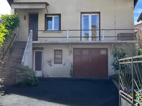 MAISON DE VILLAGE