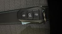 Peugeot 2008 1.5 BlueHDi 130ch S&S Allure EAT8 — photo 16