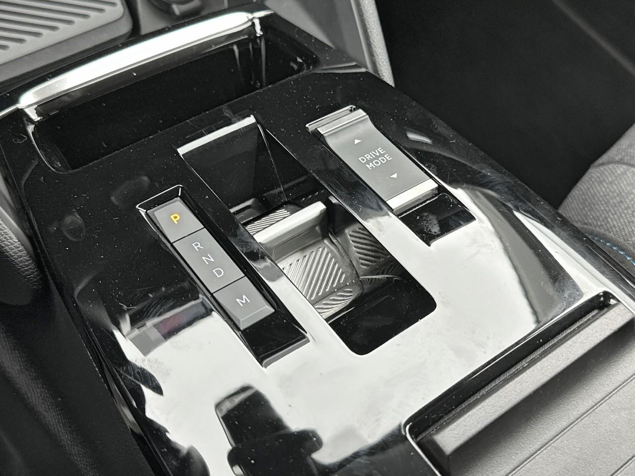 Citroën C4 puretech 130 s&s eat8 shine — photo 30