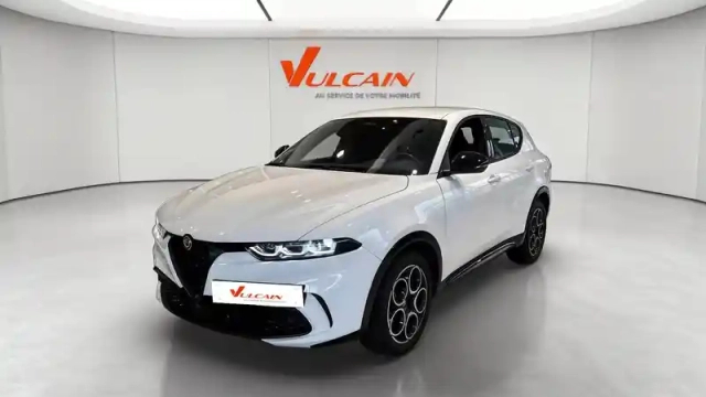 Alfa Romeo Tonale 1.5 hybrid 130 ch tct7 — photo 1