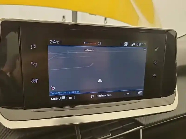 Peugeot 208 puretech 75 s&amp;s bvm5 — photo 15