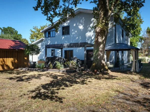 Maison 10 pièces 253 m²