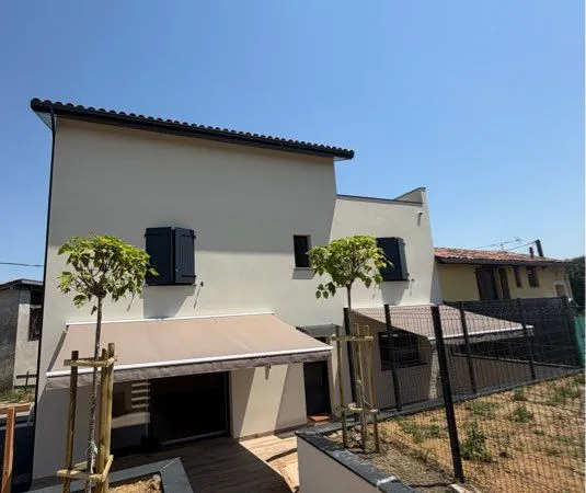 Loue BENAGUES maison neuve