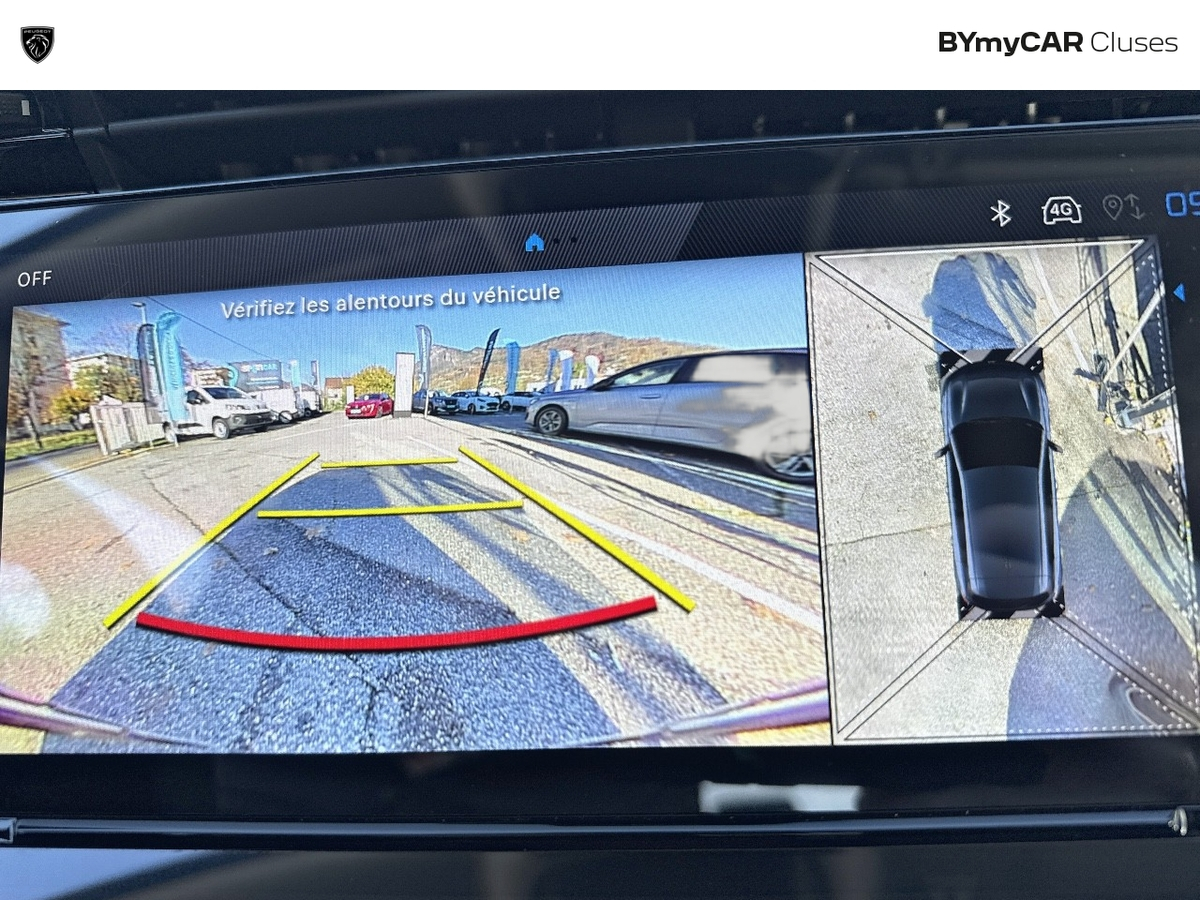 Peugeot 308 Plug-in Hybrid 195 ch e-DCS7 — photo 12