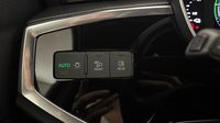 Audi Q3 45 TFSI e 245ch S line S tronic 6 — photo 23