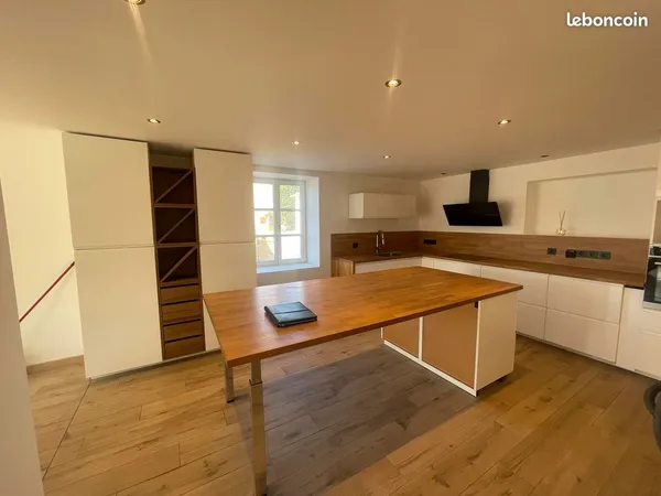 Ferme 6 pièces 210 m²