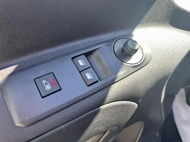 Citroën Berlingo van m diesel 100ch pack premium connect — photo 11