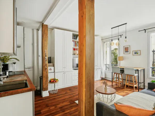 Place de Clichy - Proche Batignolles - Appartement de 50m²