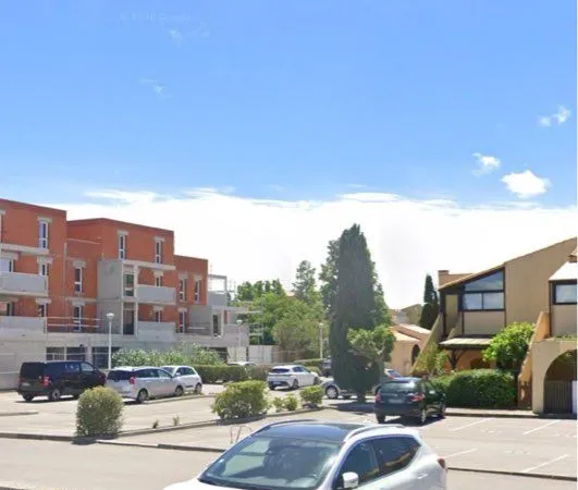 Place de parking - Résidence privée