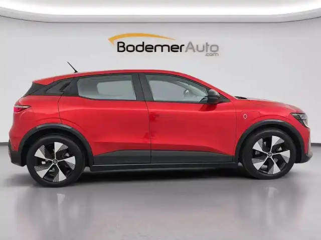 Renault Megane e-tech ev60 220 ch super charge — photo 111