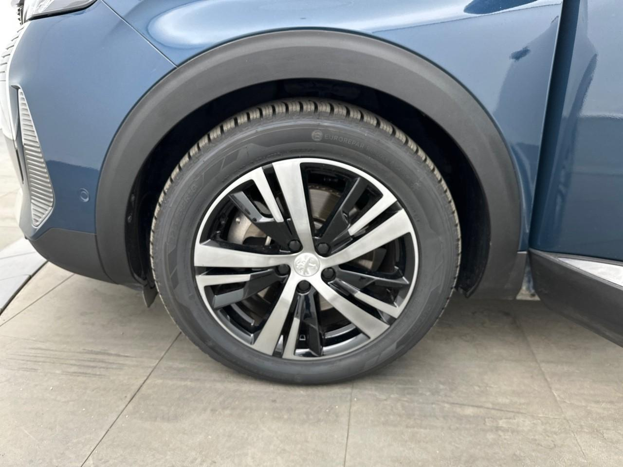 Peugeot 3008 hybrid 225 e-eat8 gt — photo 14