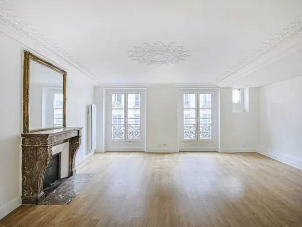 Appartement 3 pièces - 78m² - rue du Faubourg Montmartre - Paris 9ème