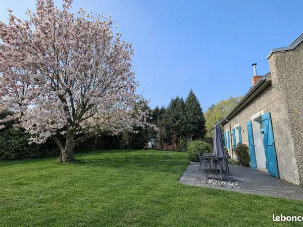 Propriété 6 pièces 150 m²