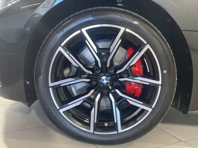 Bmw I4 edrive40 340 ch bva — photo 101