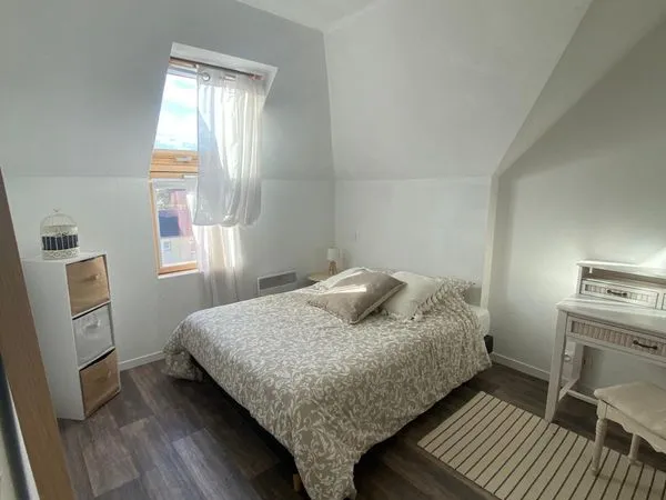 T2 de 40m2 à SENE, 3ème étage avec ascenseur, balcon & parking