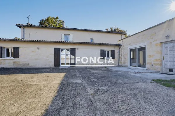 Maison 5 pièces 126 m²
