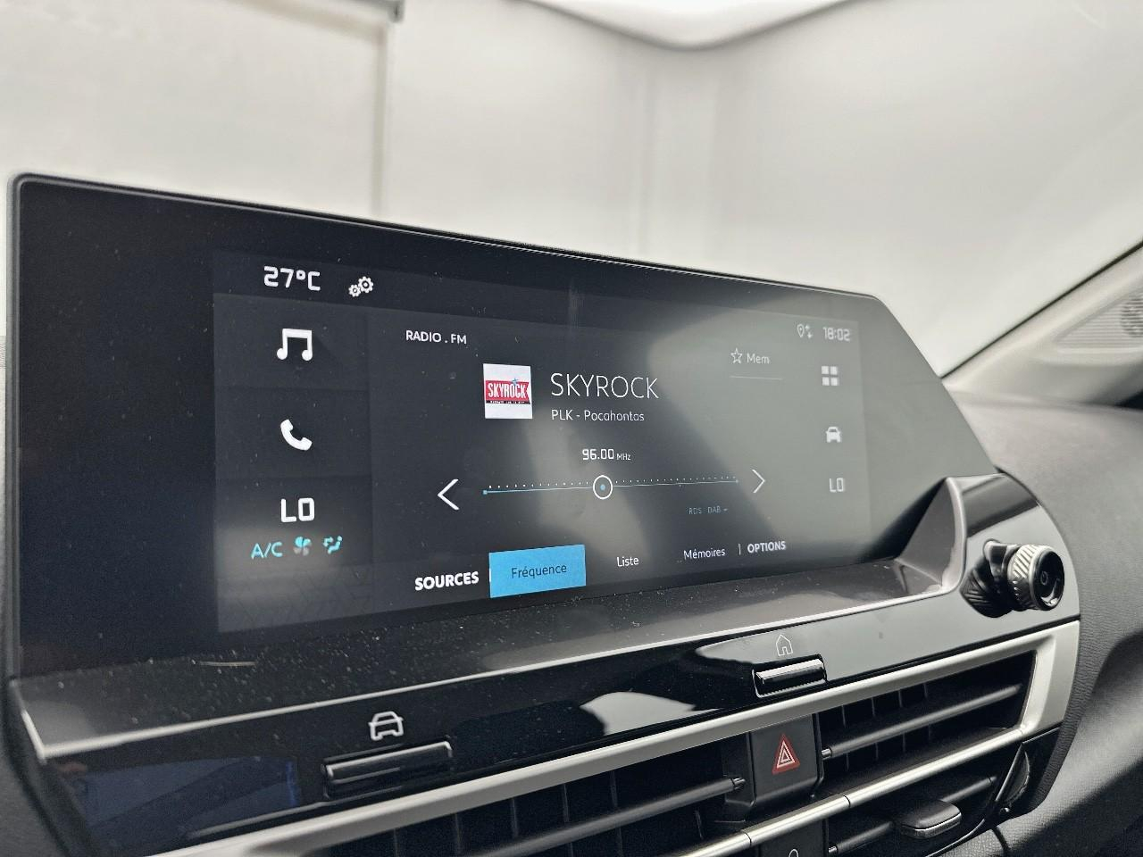 Citroën C4 hybride 100 e-dcs6 you — photo 22