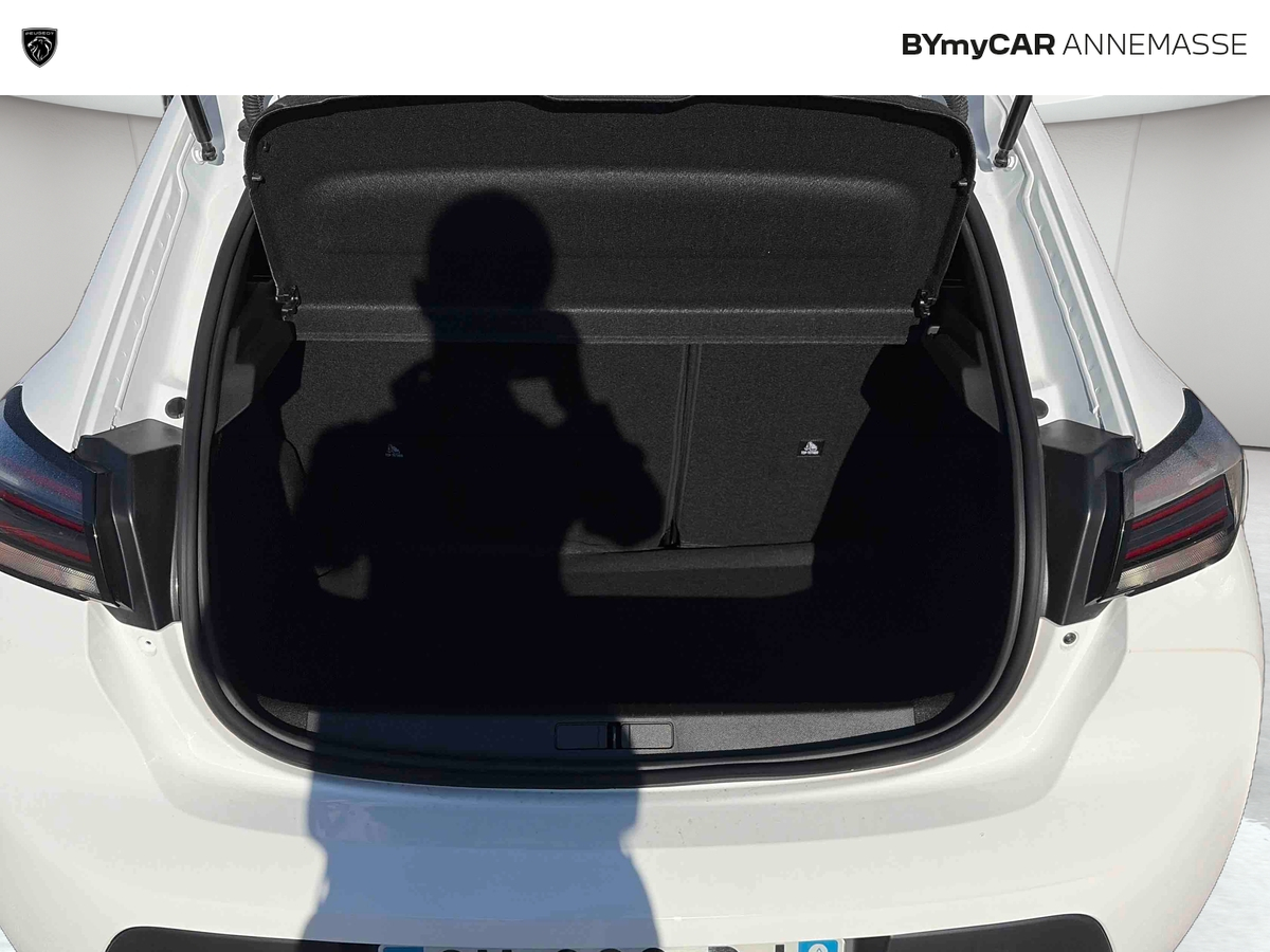 Peugeot 208 PureTech 100 S&amp;S BVM6 — photo 12