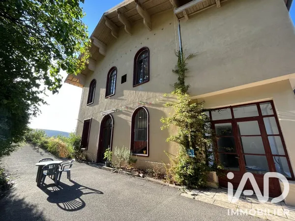 Appartement 4 pièces 77 m²