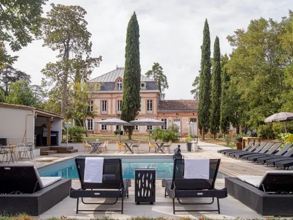 MAGNIFIQUE CHATEAU DANS LE LAURAGAIS (31)