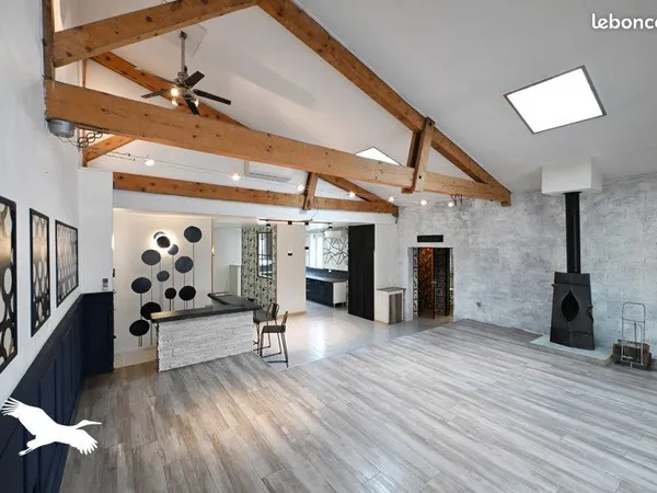 Maison 3 pièces 141 m²