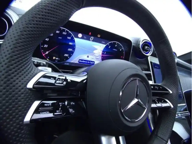 Mercedes Glc suv 200 d 4matic amg line — photo 10