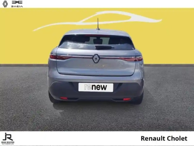 Renault Megane e-tech electric ev60 130ch evolution er super charge -b — photo 11